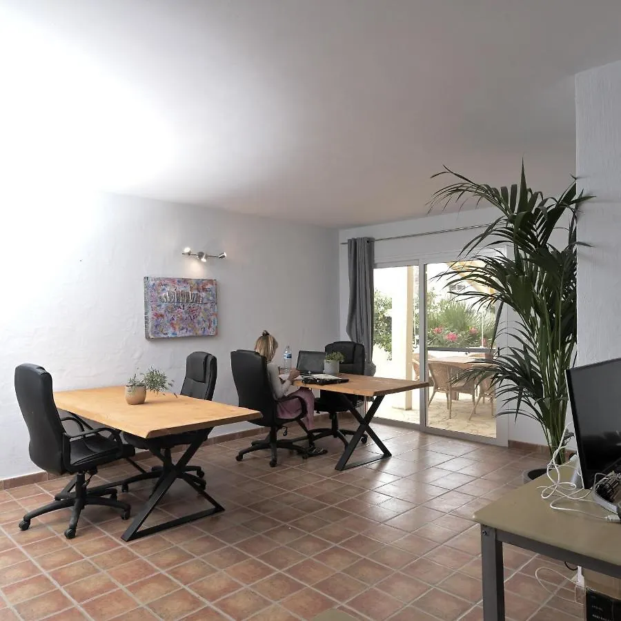 Hostel Los Amigos Yoga & Wellness La Mareta