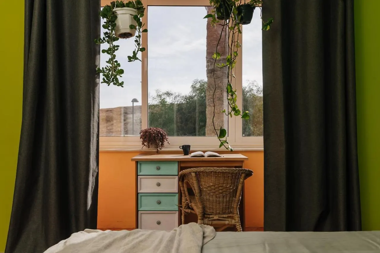 Hostel Los Amigos Yoga & Wellness La Mareta Spain